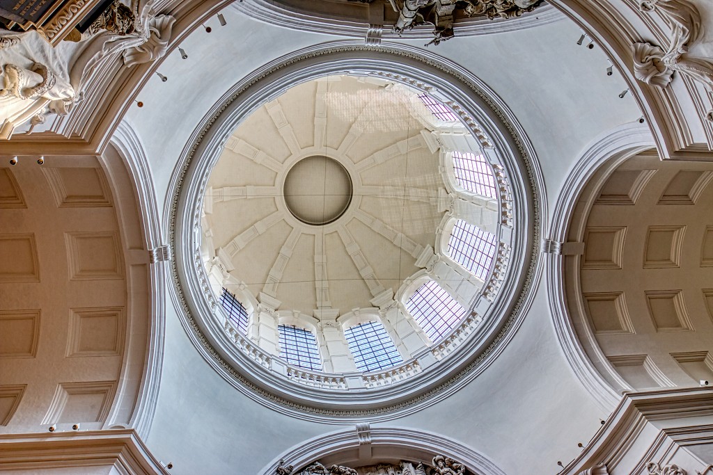 HDR kerkfotografie bedevaart basilique basilica basiliek Hanswijkbasiliek olv hanswijk La Notre-Dame our lady onze lieve vrouw rooms katholiek religie religion bedevaartsoord